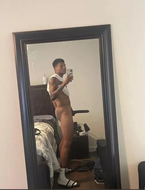 Feeling horny today by Johntrvs