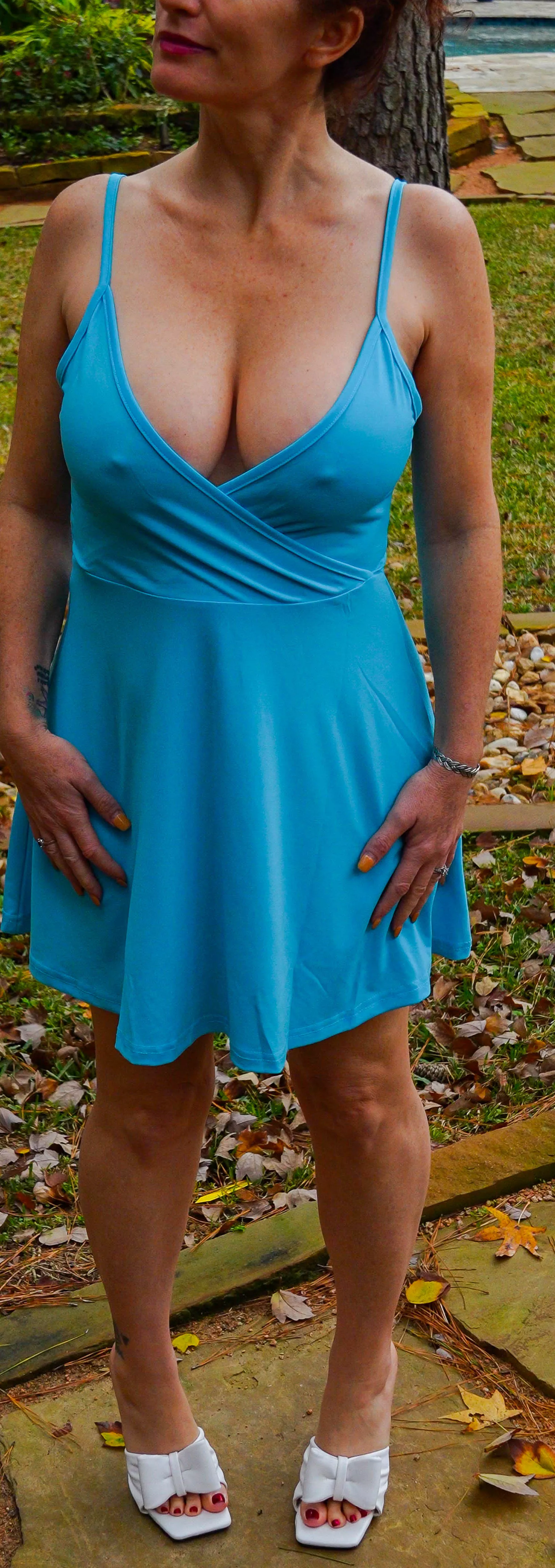 First date, going braless. Thoughts? posted by MrsRobynsin