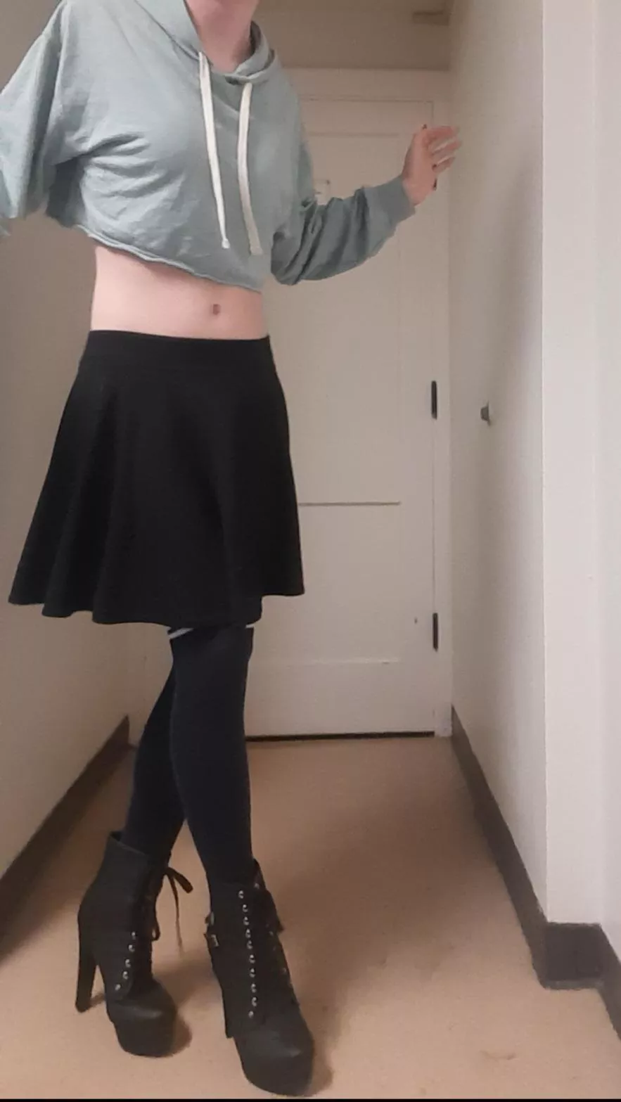 Hello <3 posted by Status-Objective-697