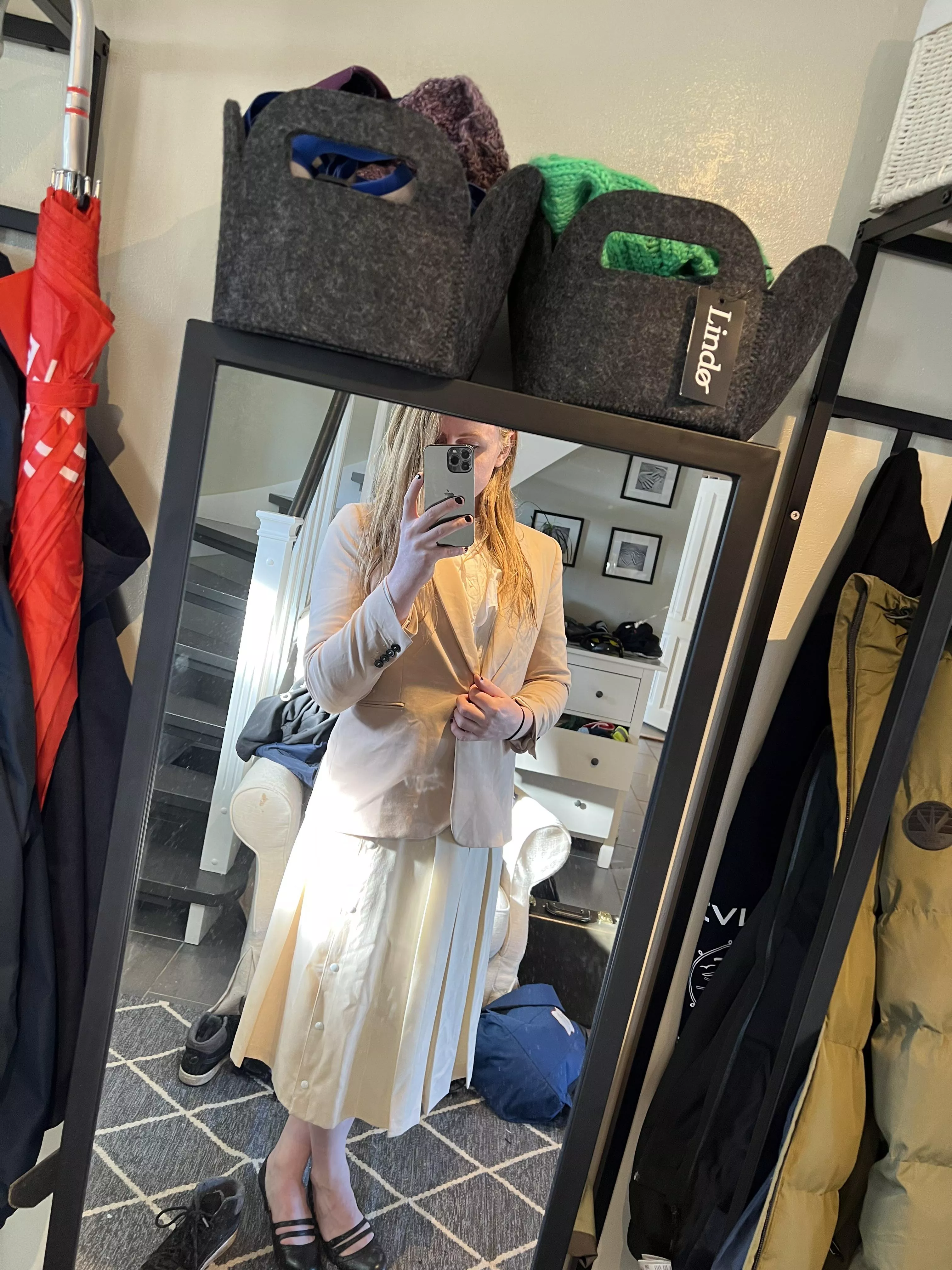 Housewife vibes posted by MeMePotatoBoy