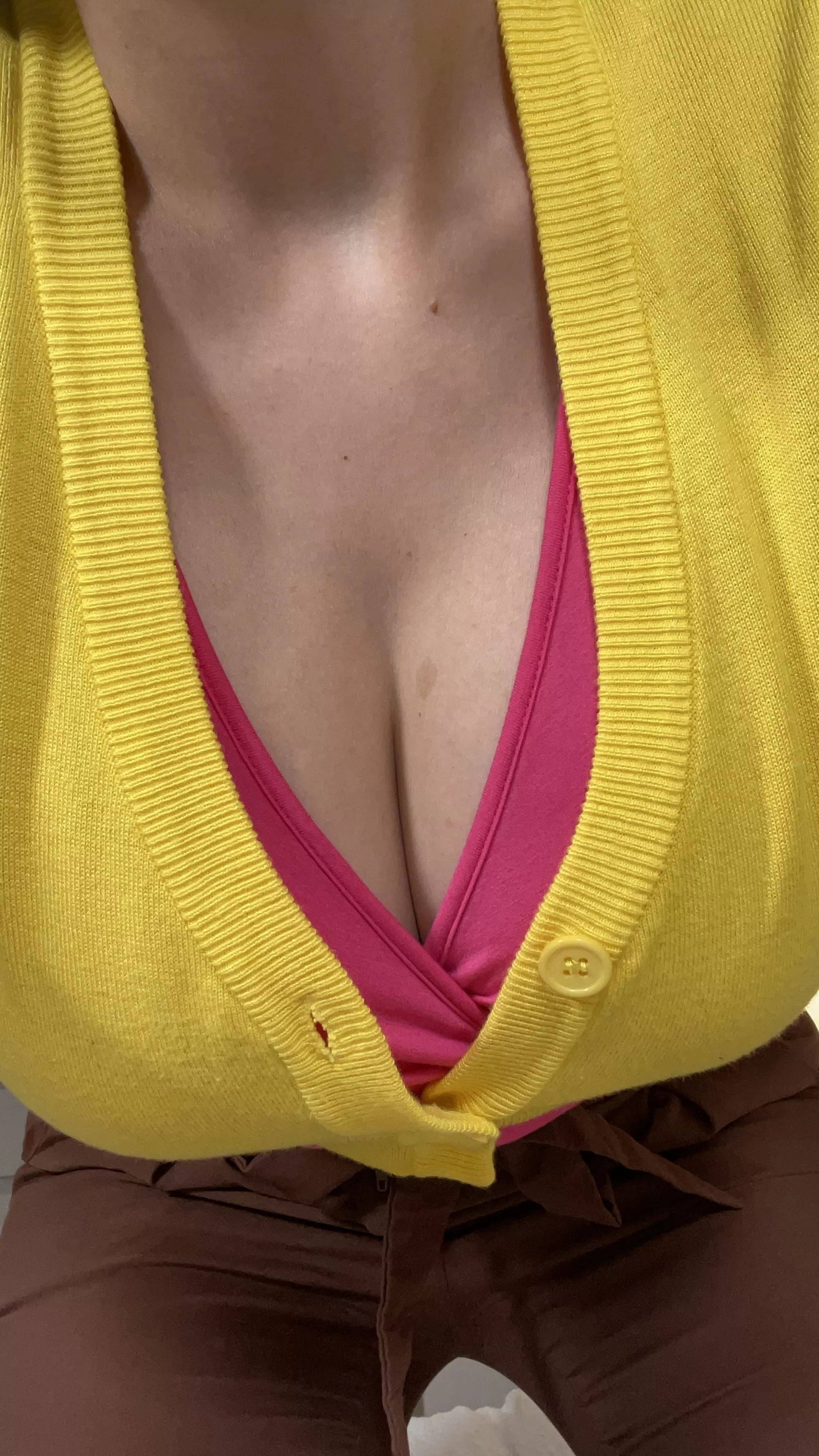 I bet I would catch you staring... Miss Luna doesn't mind! posted by lexilunaxoxo