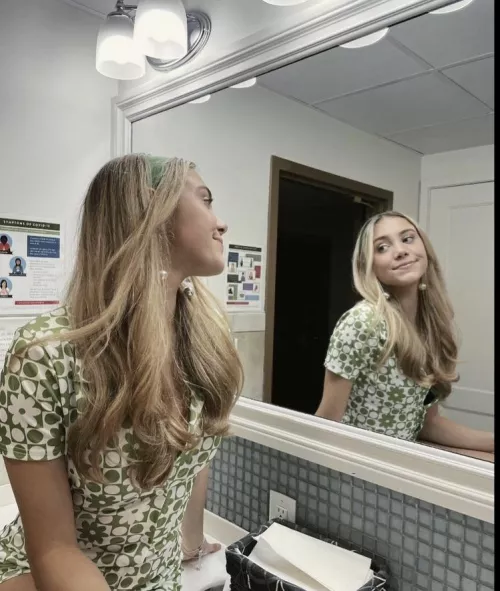 IUTR hot girl I know by jerkinjenkins