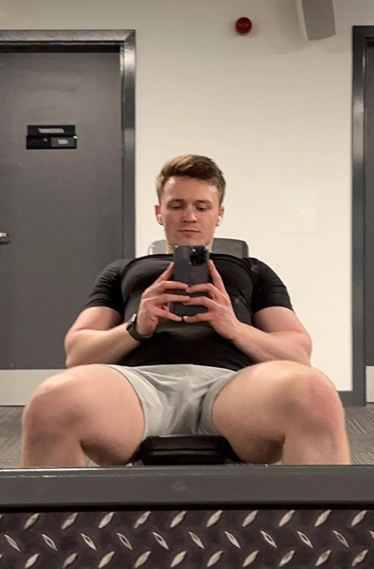 Let’s sit down and have a chat 🪑 posted by alyajstar