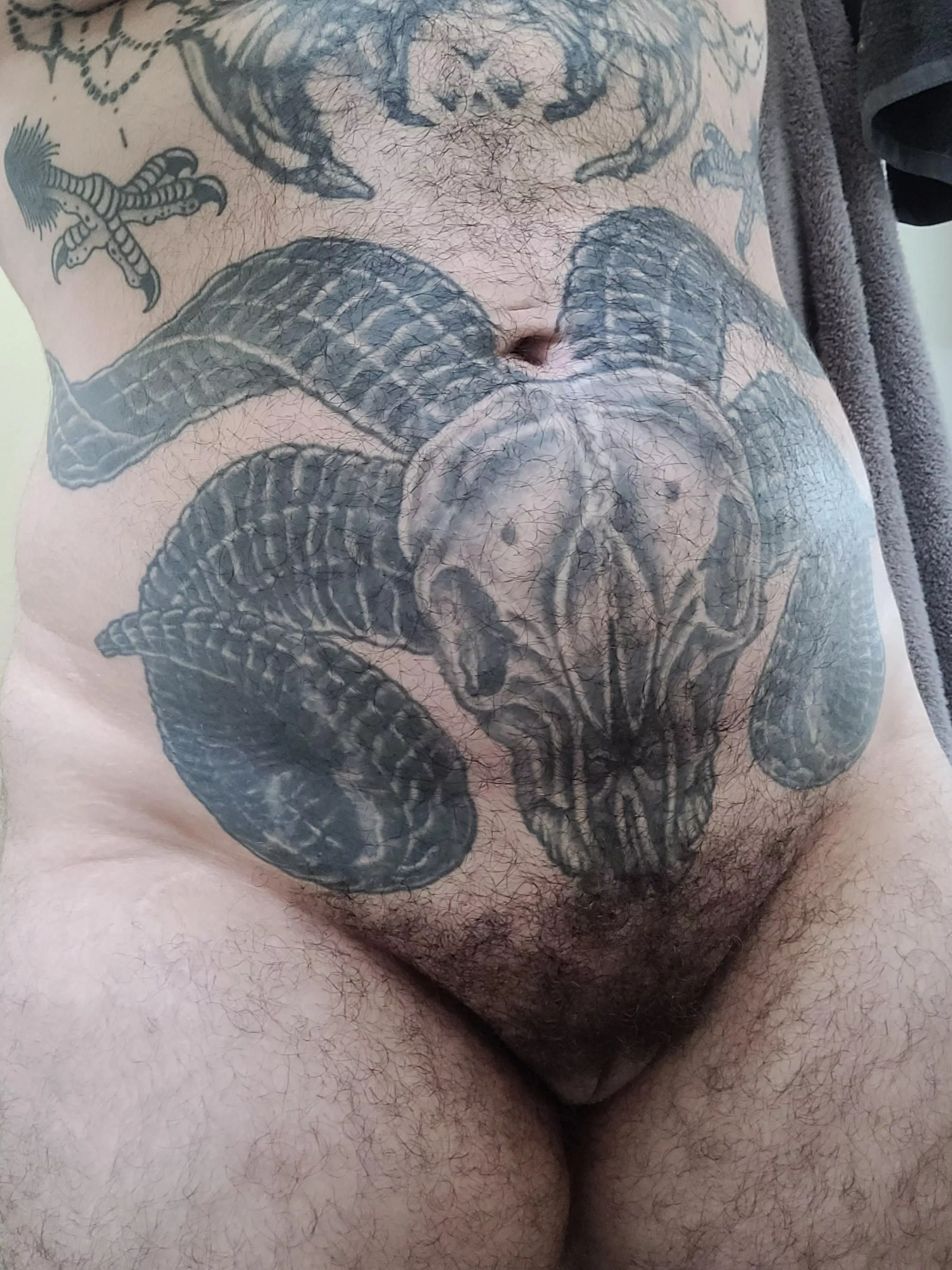 Love my hairy pussy ♡ posted by syd-sixx