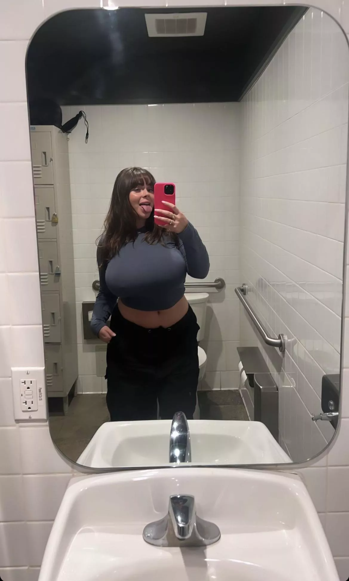 Mirror selfie!! posted by tittymonster88