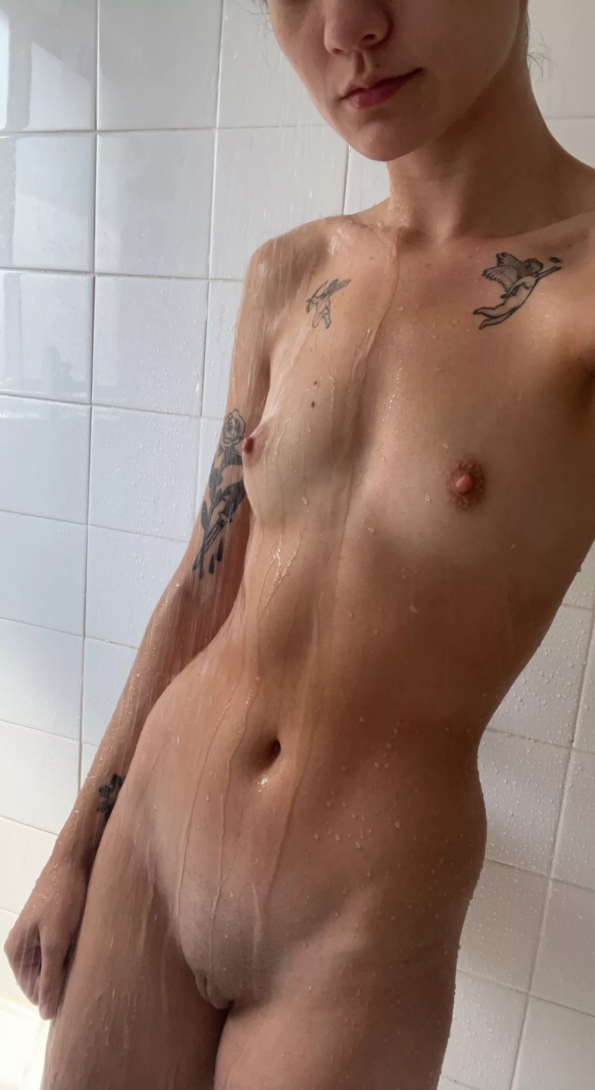 my flat chest looks even hotter with water dripping down it 💦 posted by mayajadex