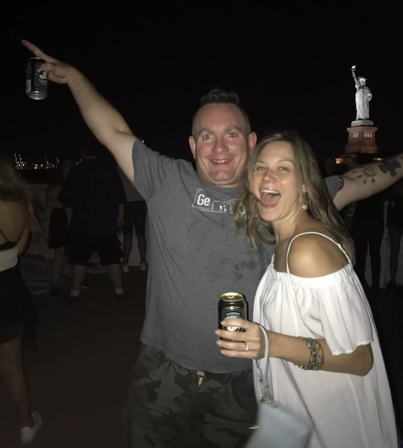 My wife is very needy because I don’t satisfy her with my little cock posted by skinsjake