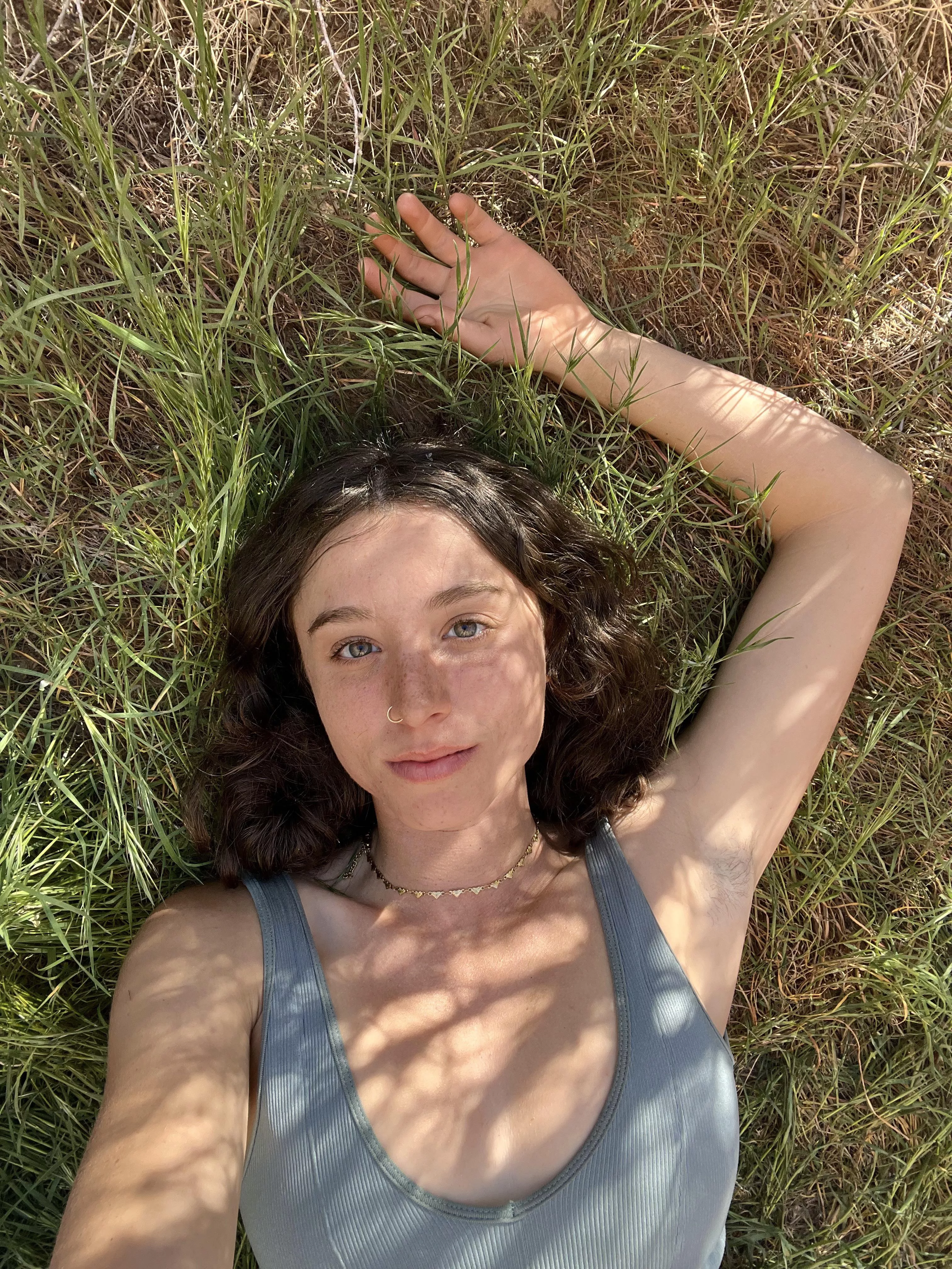 Natural hair and face kind of day 🤍 posted by forest--fox