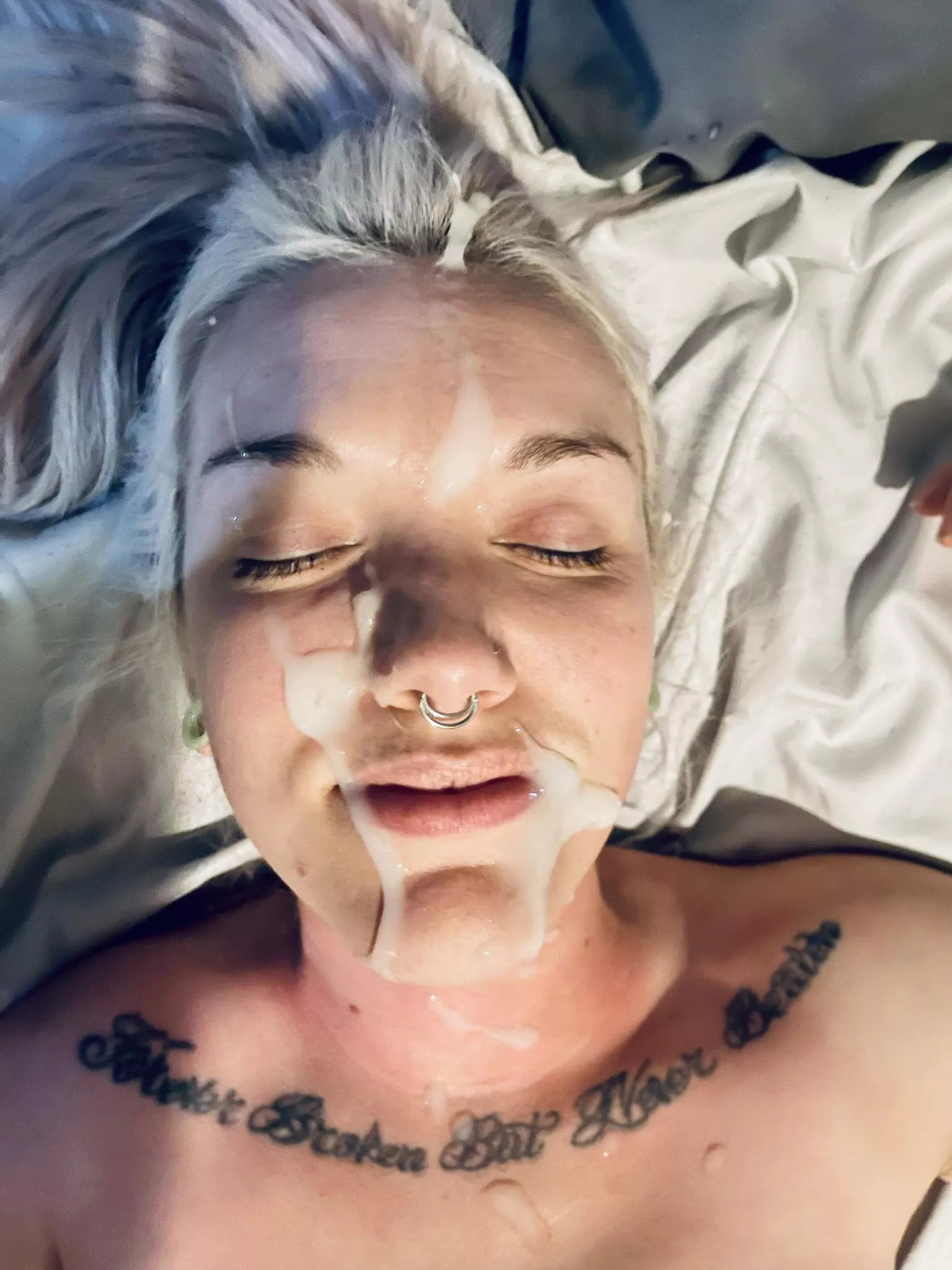 Never get tired of these perfect face shots posted by OFLilyRose093