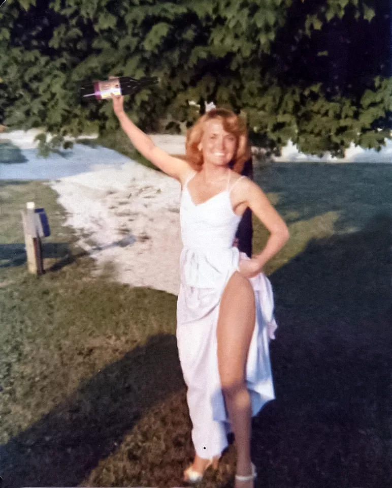 Panties should not be worn with pantyhose.... posted by thighsgentlyparting