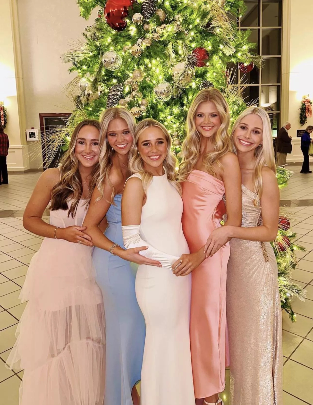 Pick one posted by Boobb_dylan