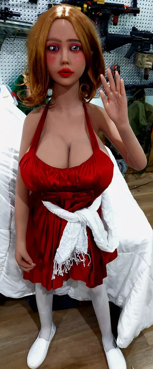 rarely stand tibby up but the dress demanded it by dandydollsoft