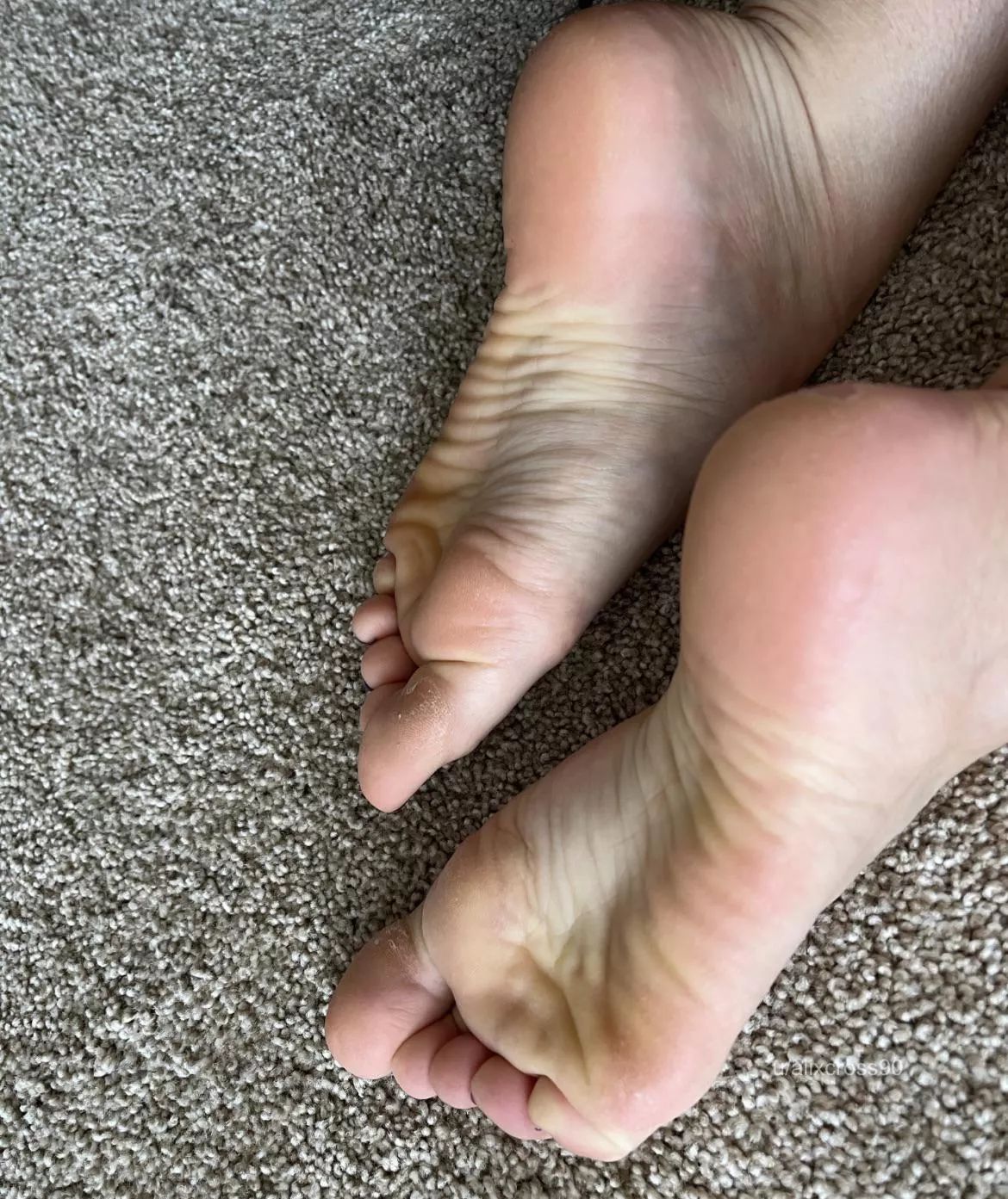 Scrunched Sole Saturday! posted by alixcross90