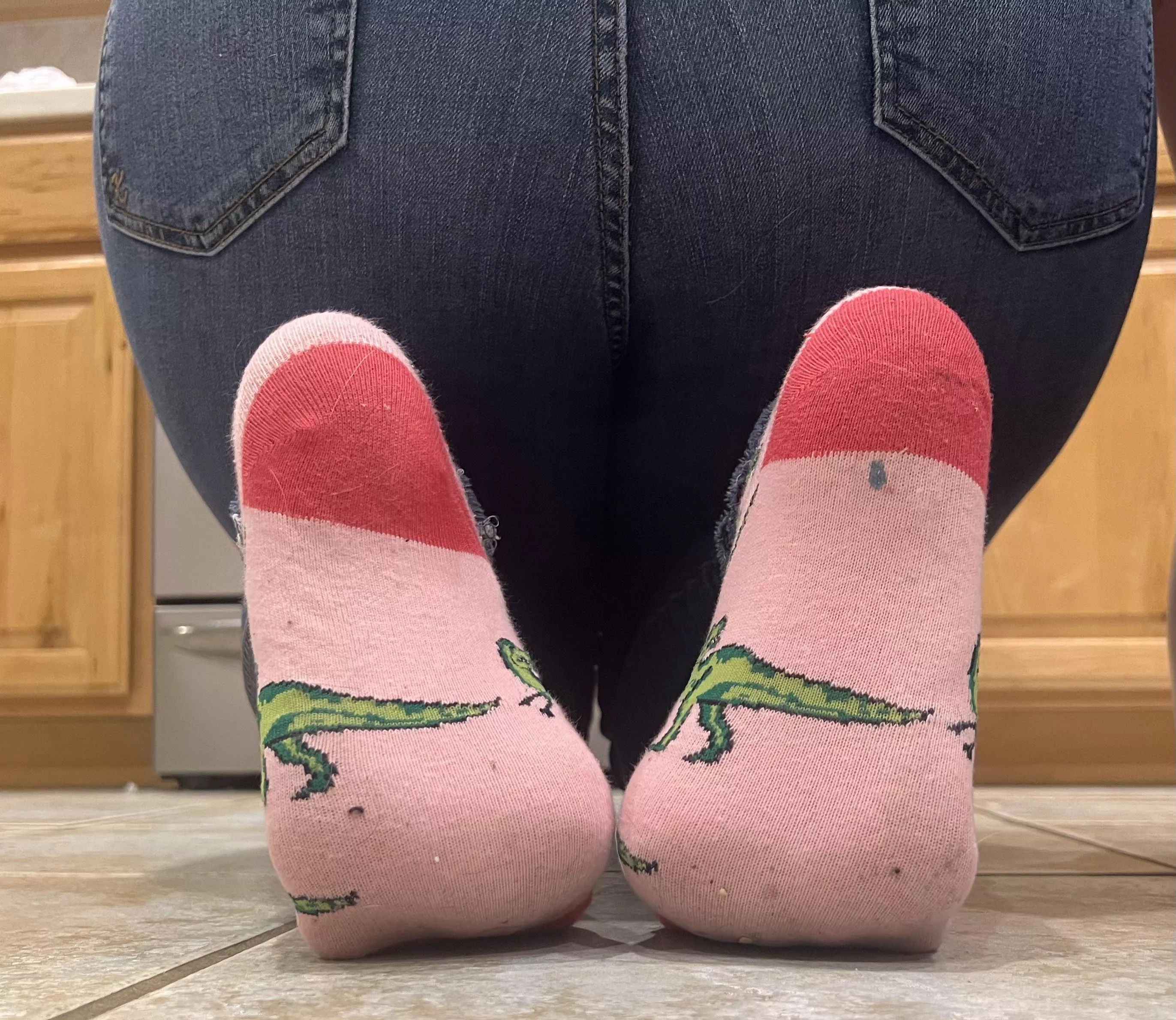 Smack my ass and suck my socks off [female] posted by hollybeefeet