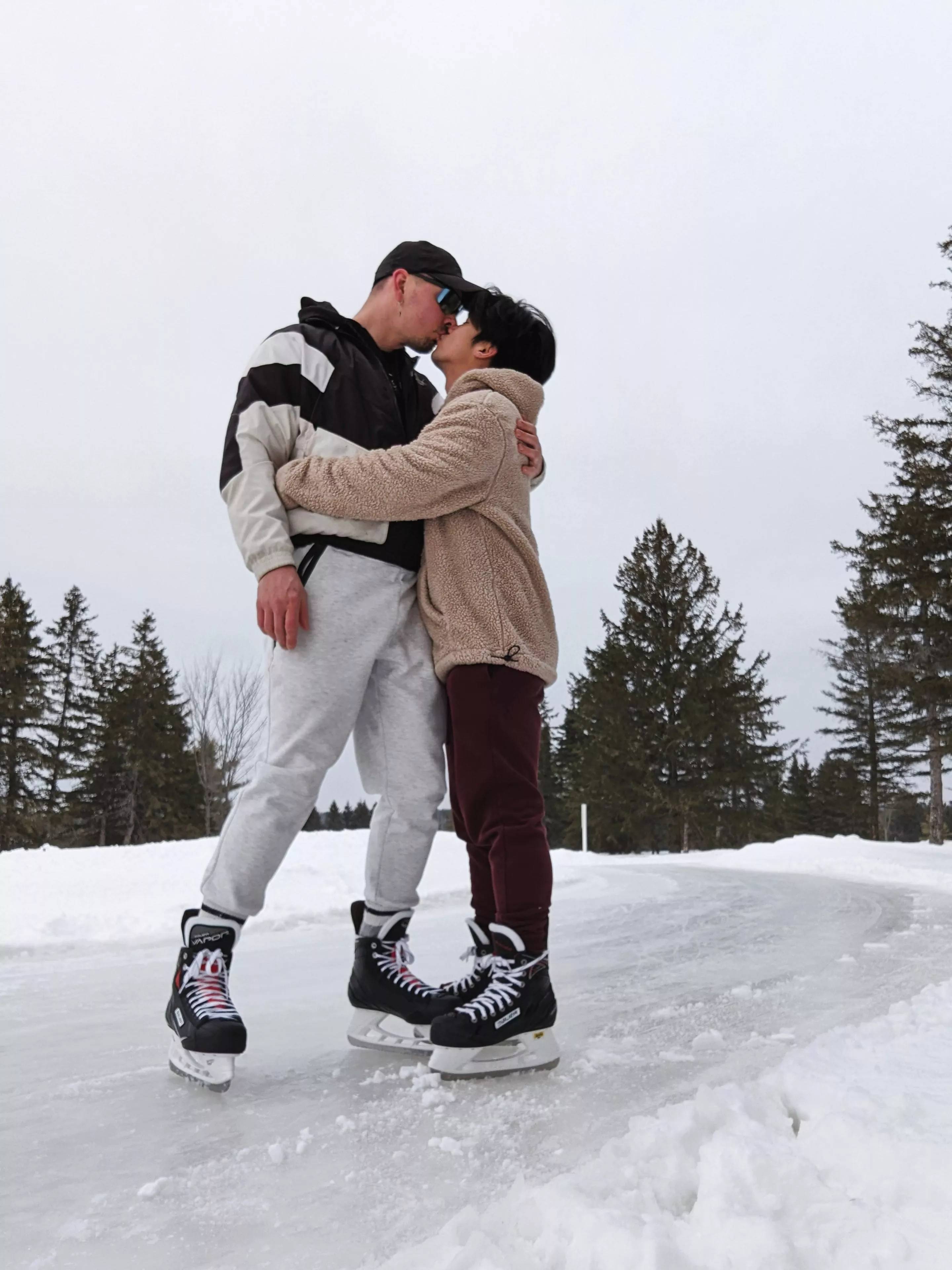 The joys of winter 💙 Teaching my boyfriend how to skate posted by DeepFriedHooker