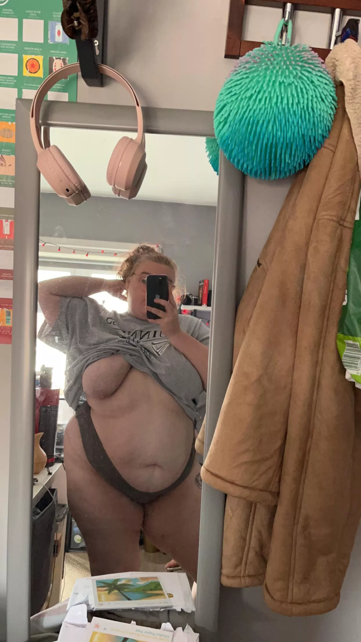 This is why we love big sleep shirts posted by absolxteslxt