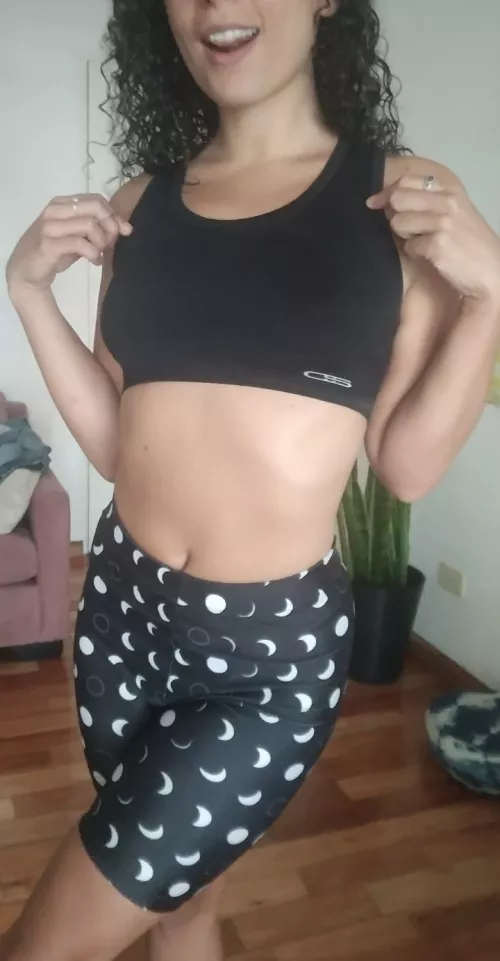 today i take you to the moon by bruja_bruta