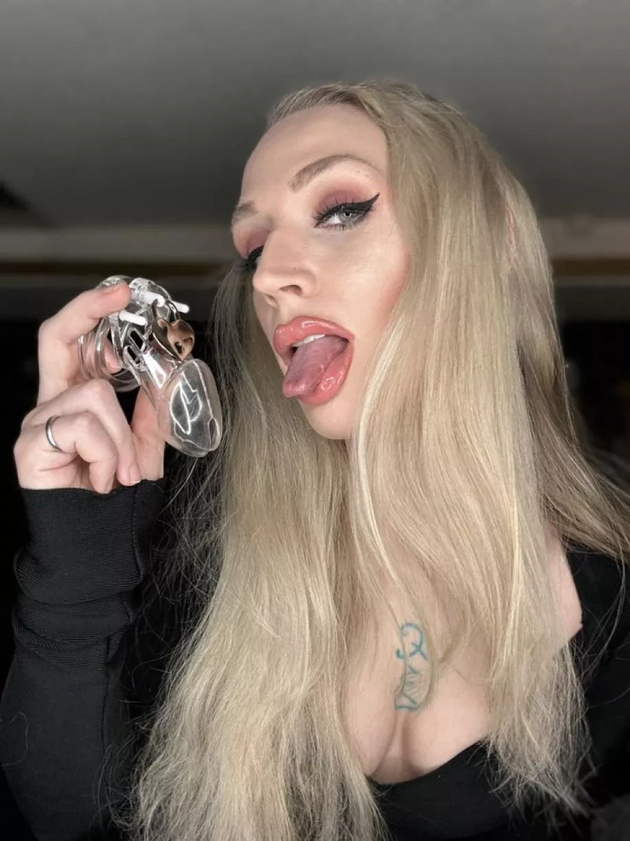 UPV IF you NEED CHASTITY & A KEYHOLDER🔐⛓️ posted by AdHot2097