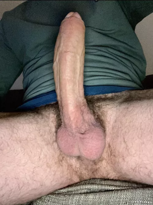 What would you rate my 41 yr old cock out of 10 😈 by midlandsman69