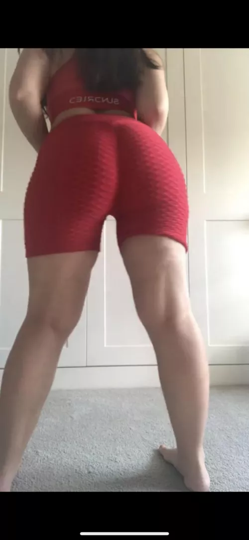 Who likes a big momma ass? by beautifulpeach1