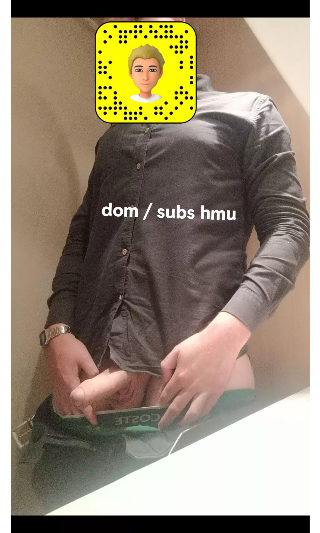 22m hot+kinky dom (switch) for fun twinks hmu @innocentpalm (show face tho I do tooo) posted by innocentpalm