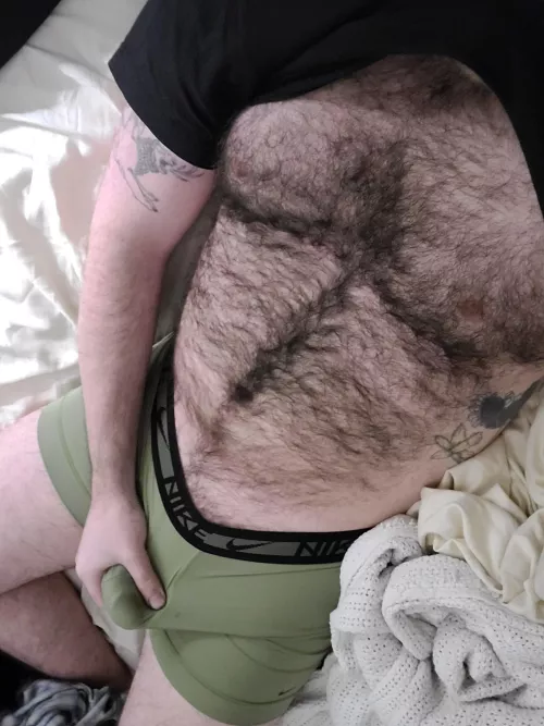30 m snap is favoritestroke2 love a hairy chest? by favestroke3