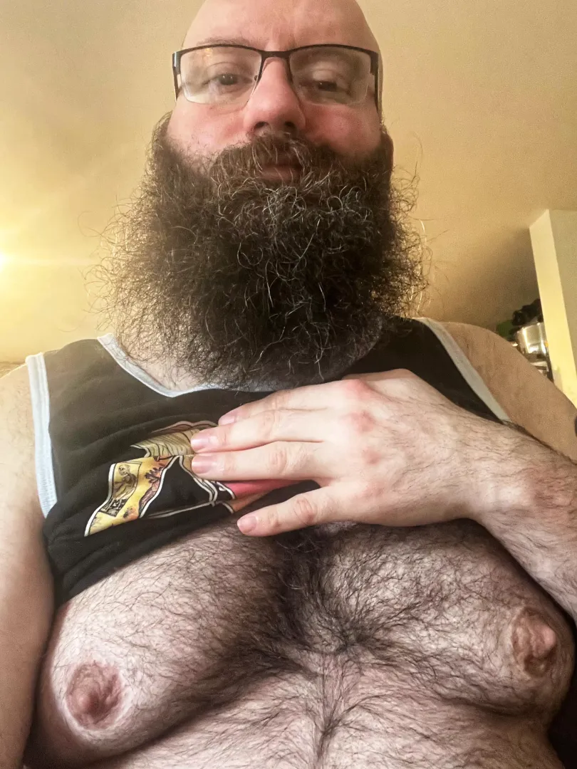 (36m) gay chubby bottom. Been feeling rather ugly and gross lately. This is me looking for validation from strangers on the internet. DMs open. On a separate note, hope all of you have a great day (or evening depending where you live)! posted by Foxxykevin2