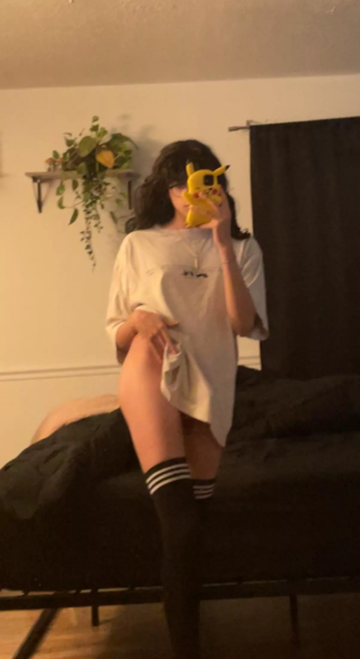 Any fit guys wanna breed me? 🥴 posted by kaicastellanos7