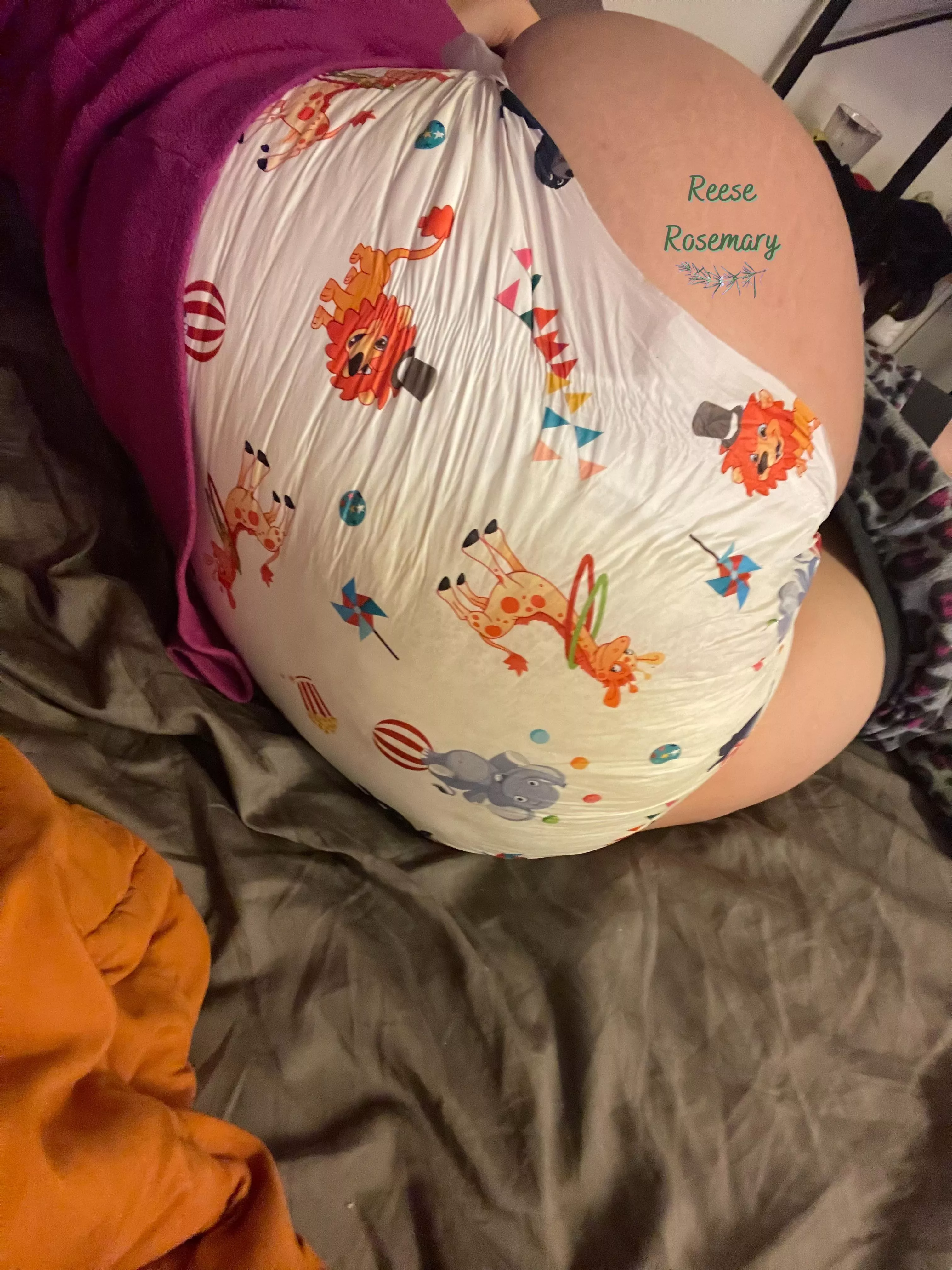 check check 🎤 is this thing on? posted by reeserosemary