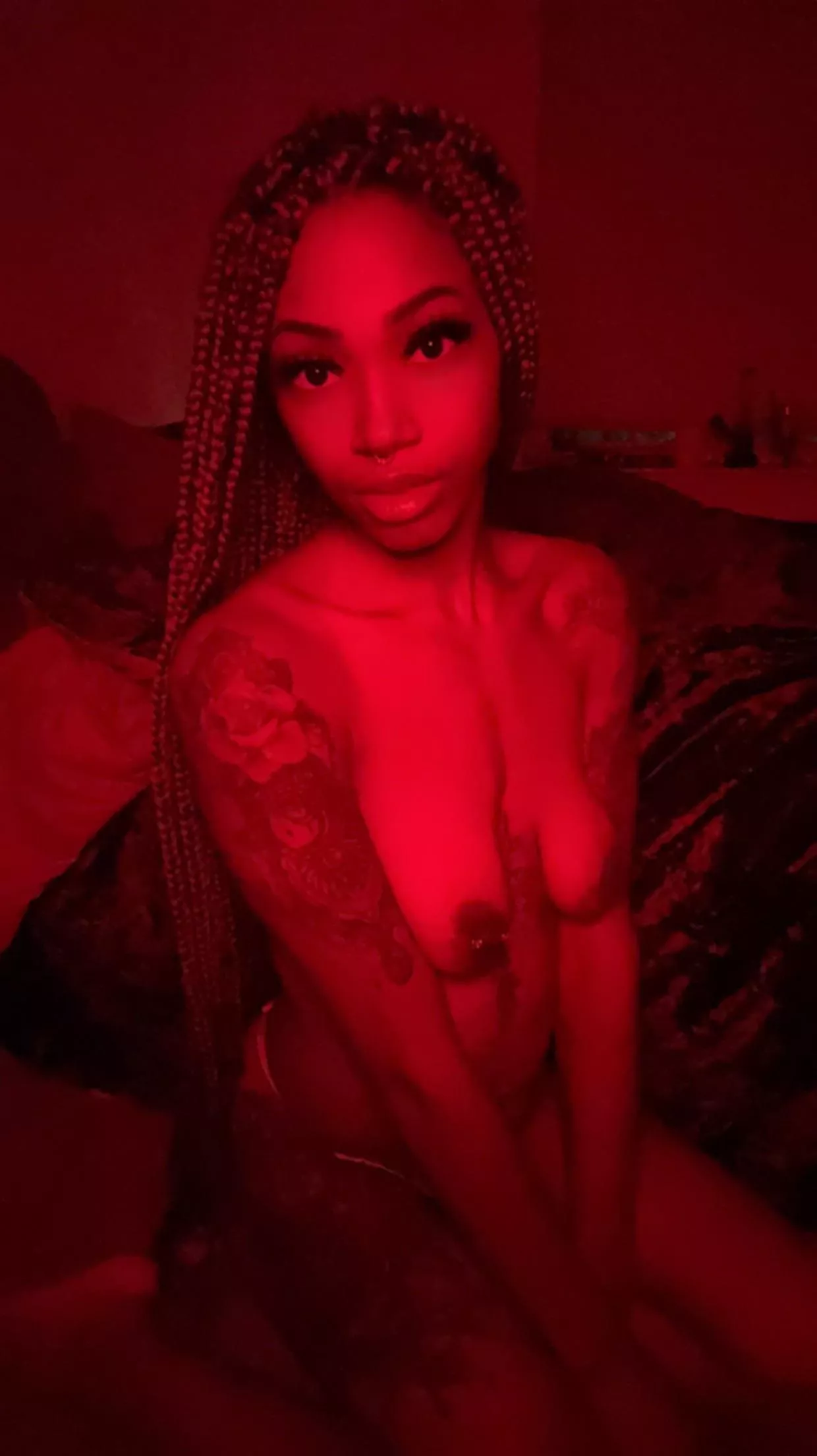 Cum play with your favorite baby girl 🥰 link in comments posted by bbygirlphoenix