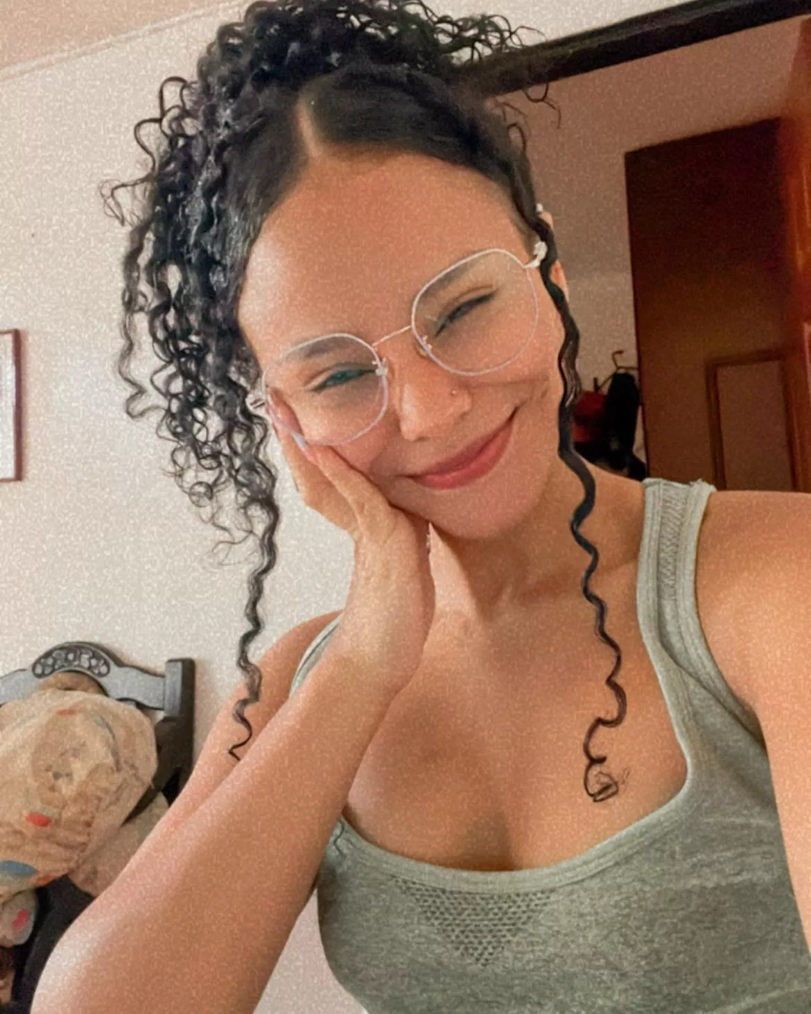 Feeling cute and taking advantage of this lovely Sunday posted by ILoveSmilinggBack