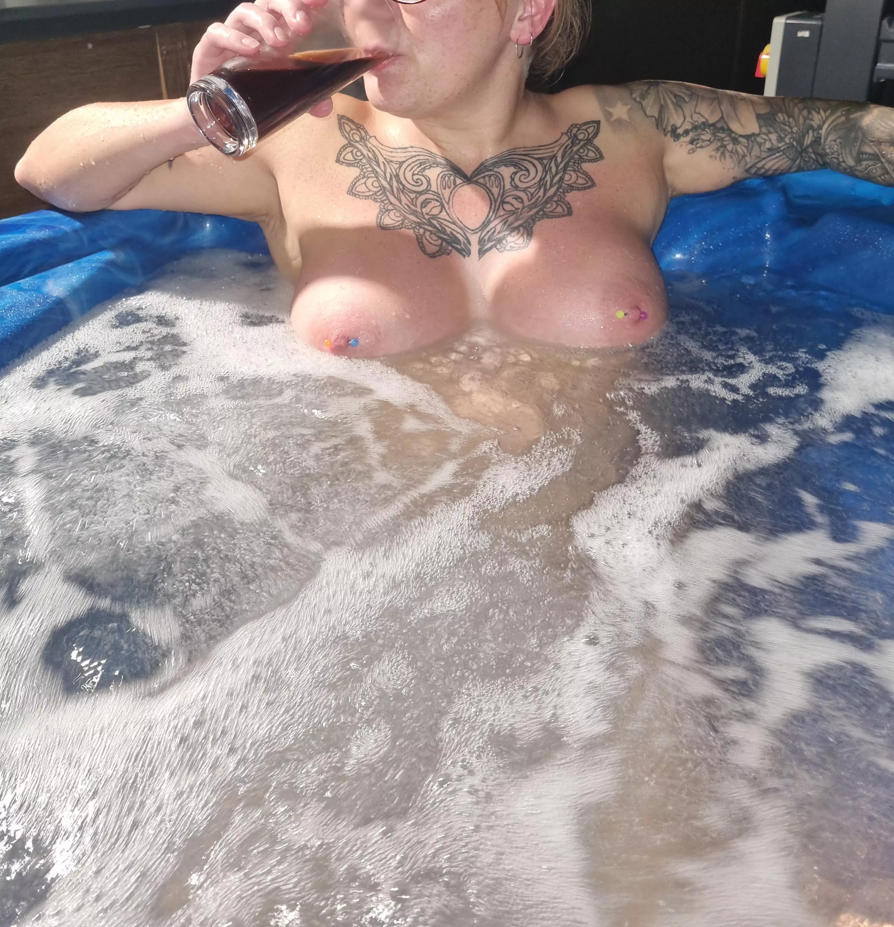 floating nicely on the water posted by scottishcouple35