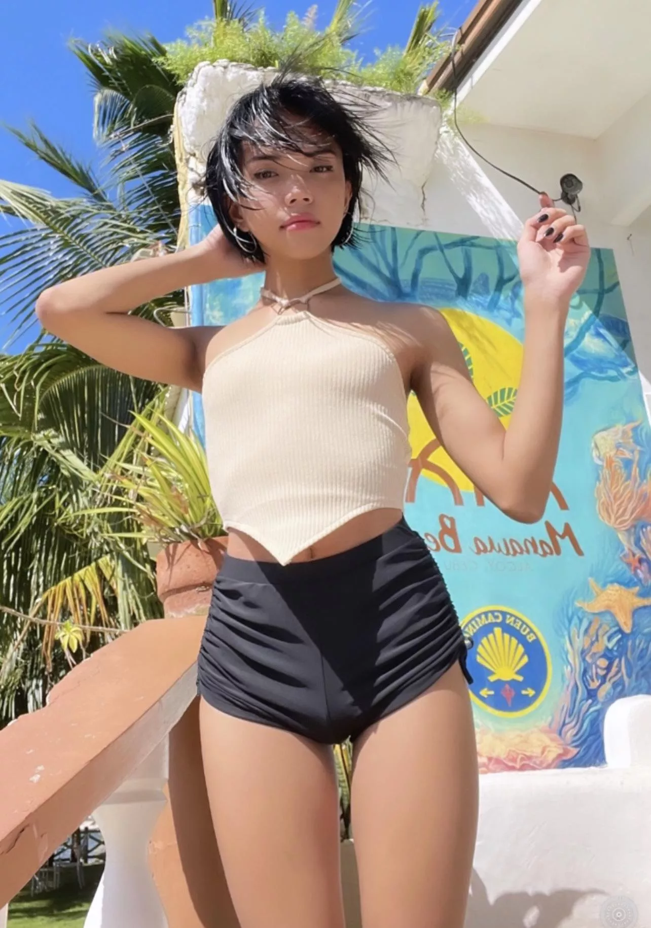 Got lots of dirty looks of this fit but i know i looked cute :p posted by bona-_-