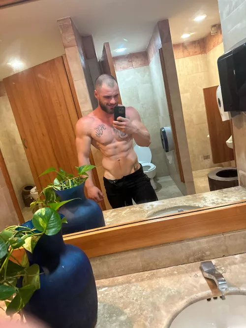 I need more tan by Dangerous-Deal-6018