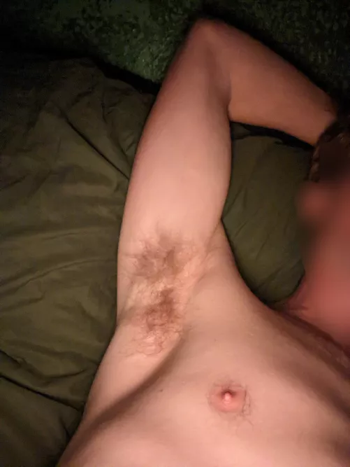 i smell nice by Straz08