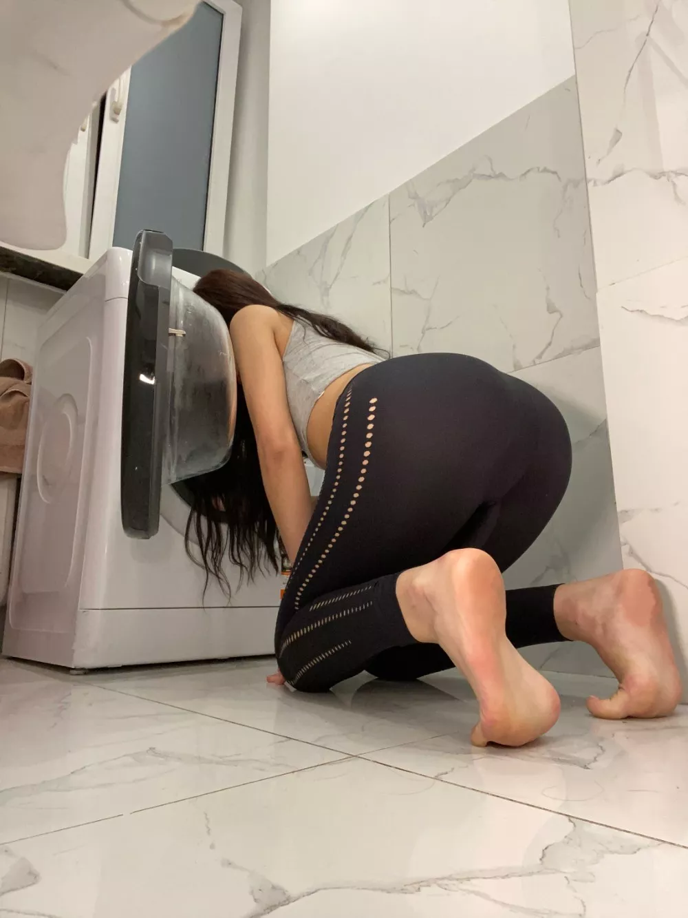 I'm stuck, I need help, can someone grab my ass and pull me ;-) posted by AgedSunfish919