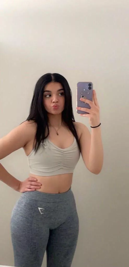 Latina posted by Ok_Perspective_5371