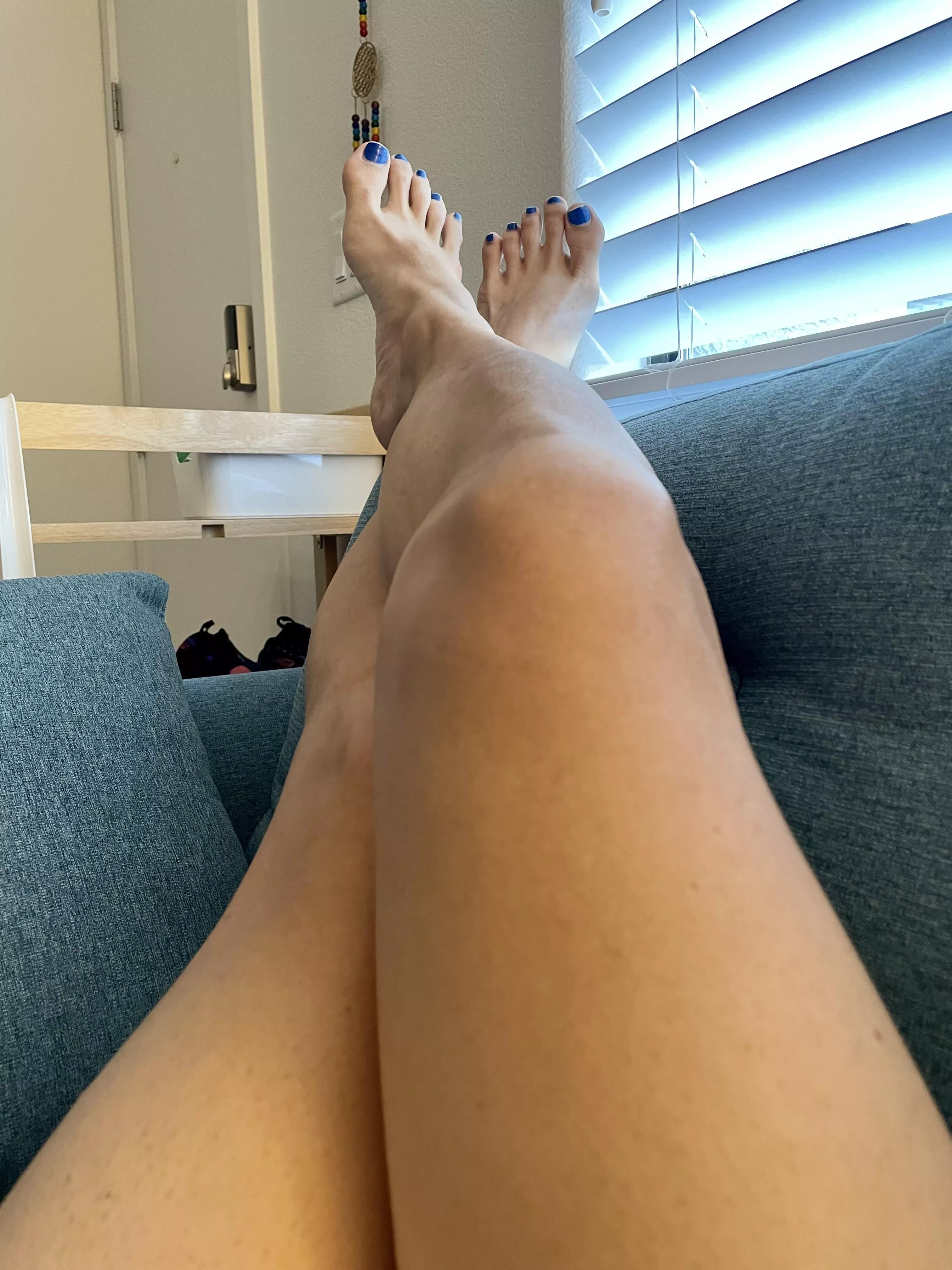 Nothing beats a great pair of legs…. posted by AmandaVegas1