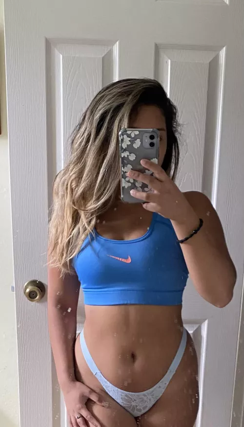 petite enough for u? by DrawerPristine7867