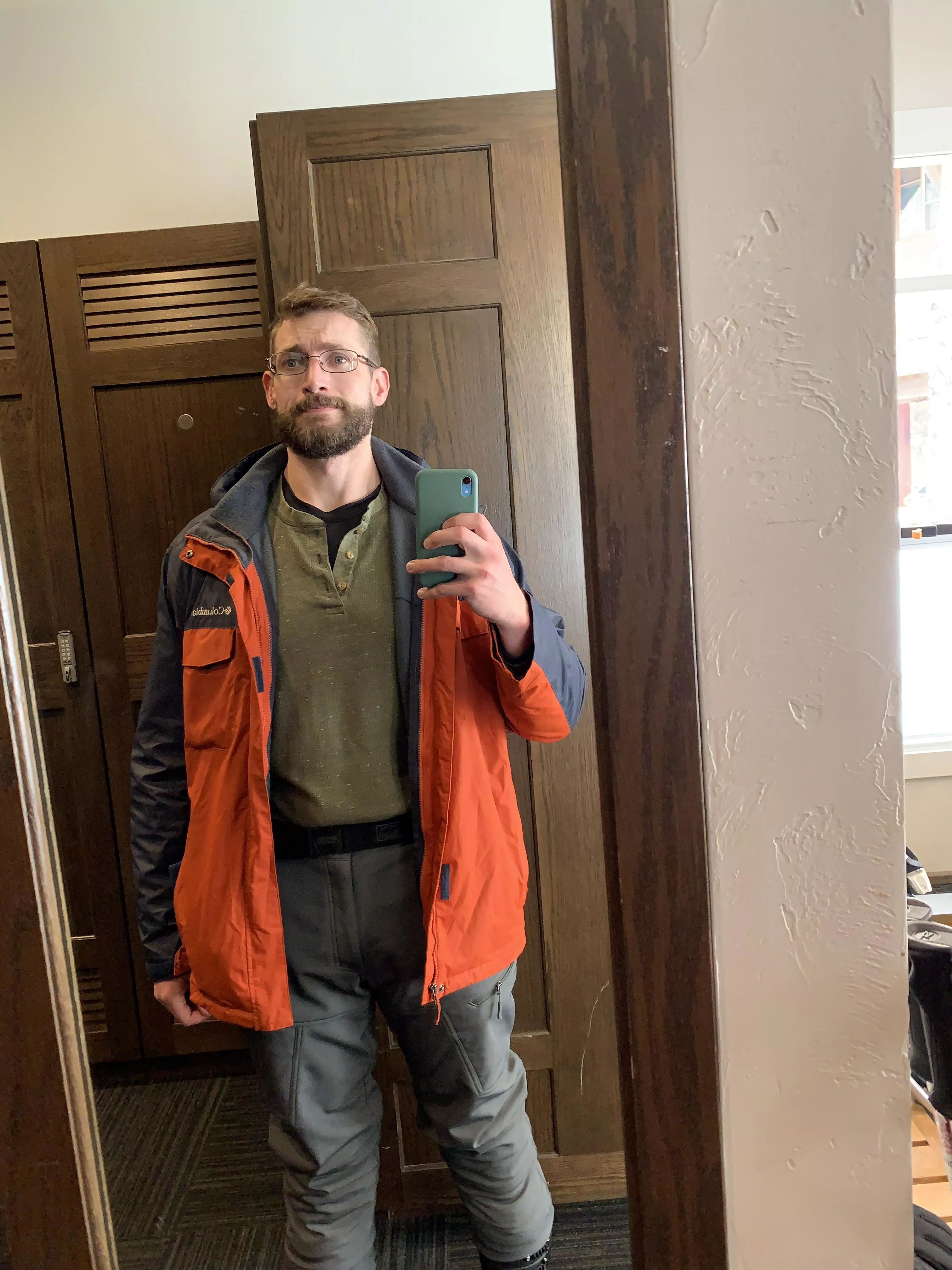 Ready for some skiing posted by collect3825