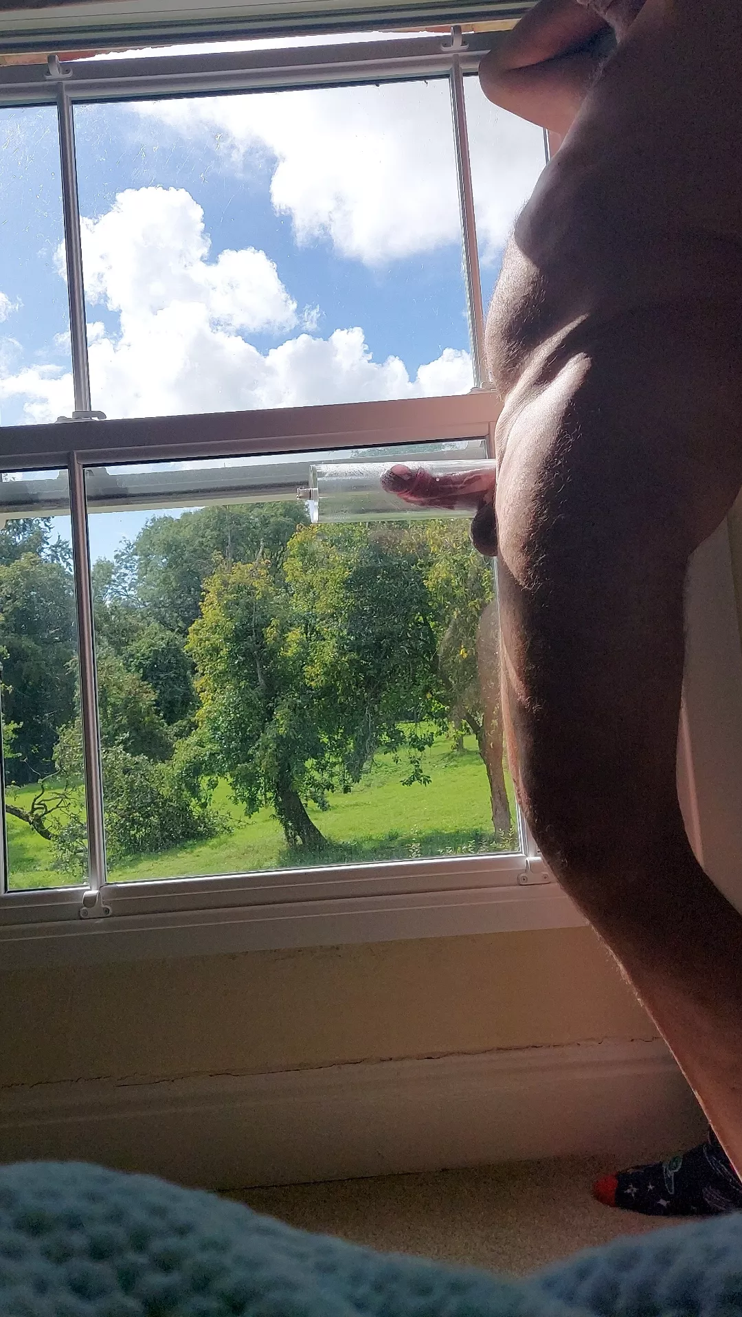 showing the neighbours. 30 mins in posted by Mammoth_Accident1066