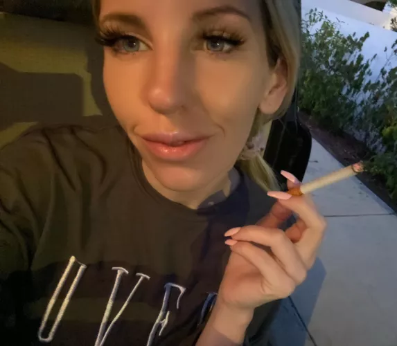 Sneaking away to have a smoke by PantiePrincess300