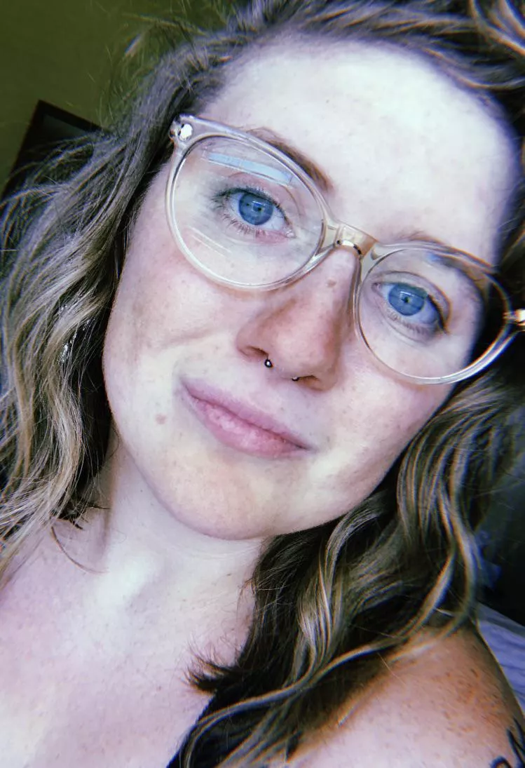 Sunday Funday (kinda not really cause I work tomorrow morning 😂😭🤪) posted by kissmymeg