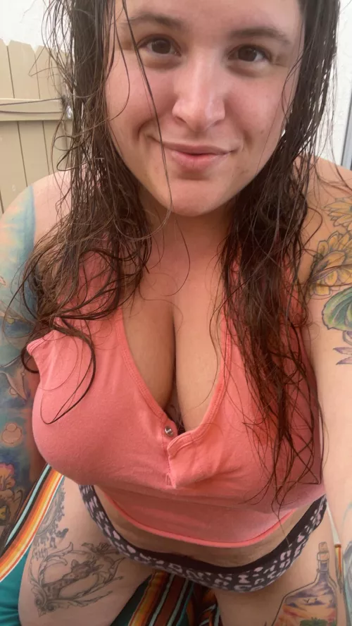Sunday funday with your favorite tatted bbw by handful_heather420