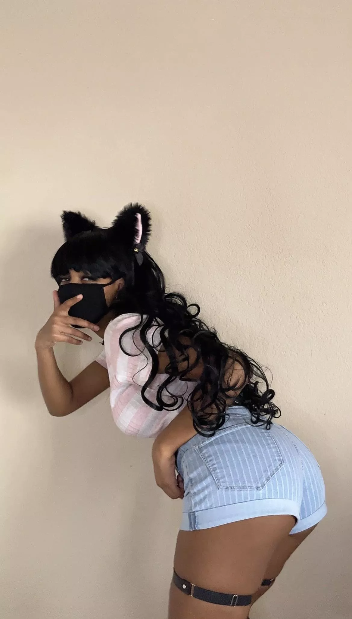 These make my 🍑 look good? ☺️ posted by adailie