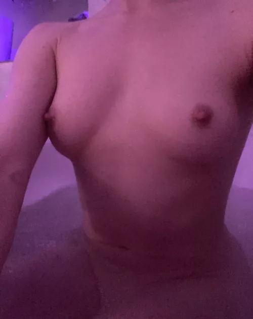 What is your opinion?🙈 f30/ 119lbs/5‘4 by Valuable-Memory4436