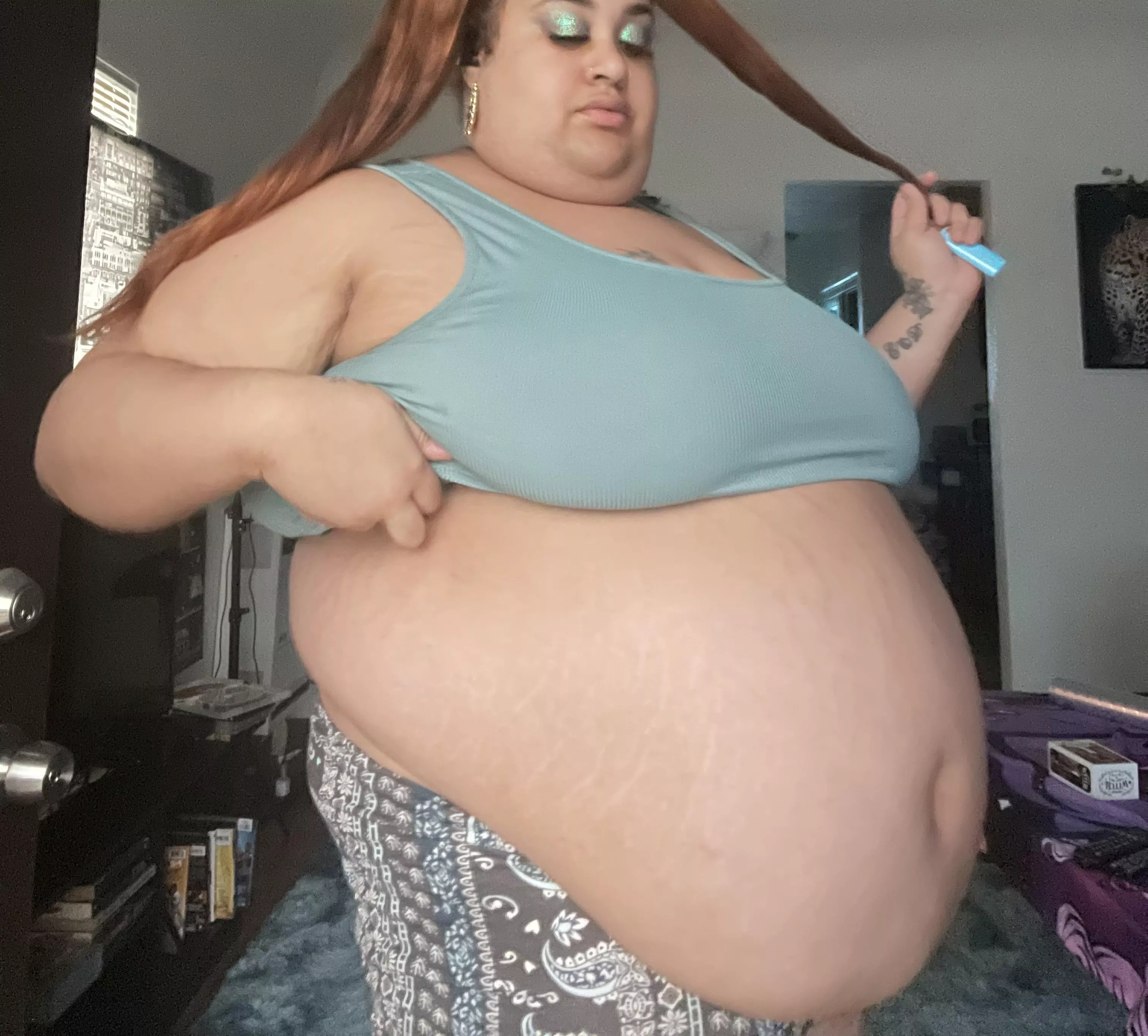 What my dasher saw when they delivered my food 🐽🐖🤭🤰🏼 posted by pinkythefeedee