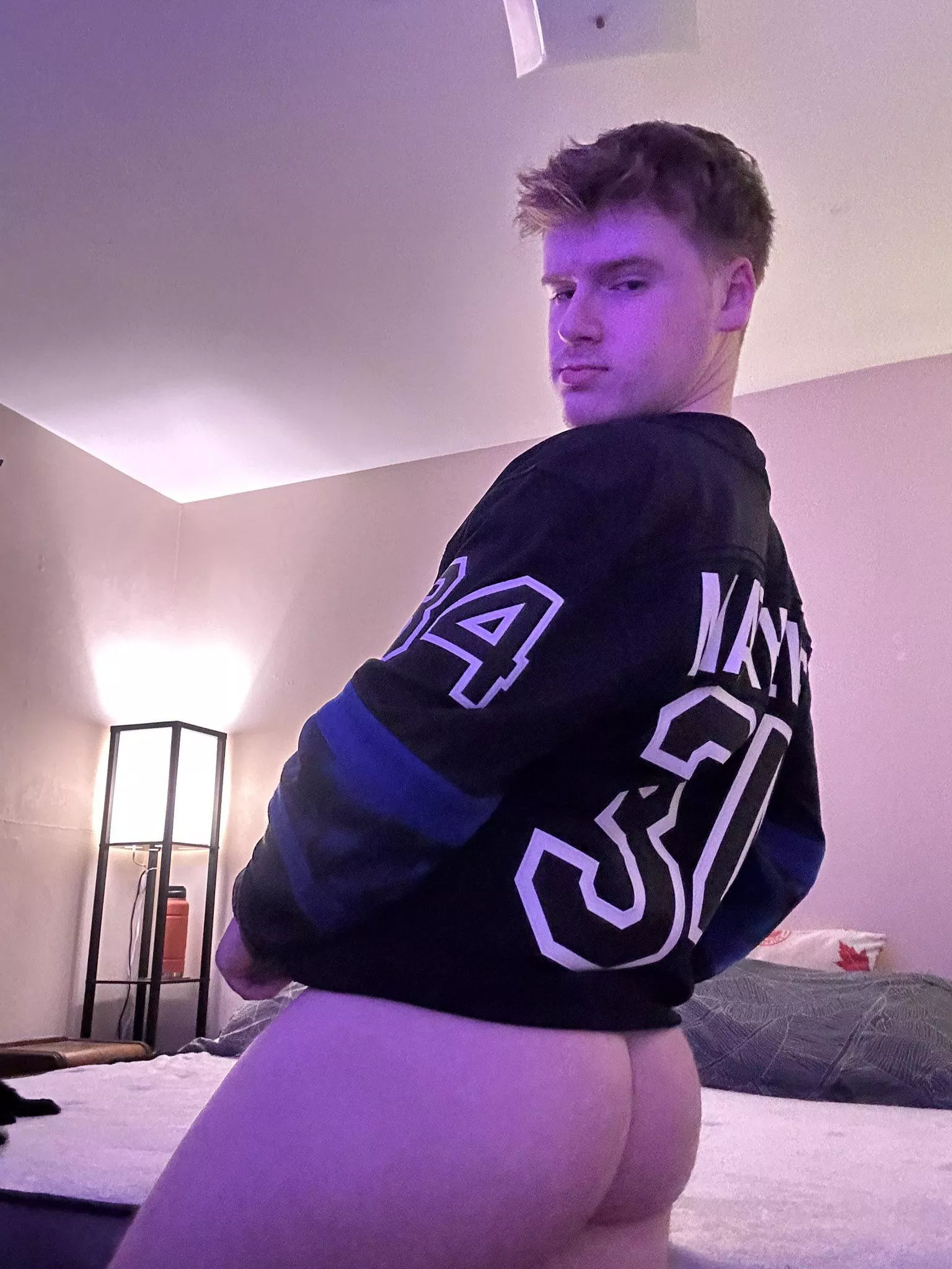 Who wants to fuck a hockey boy? 😈 posted by thewinterson