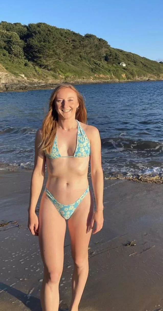 22F - I love being in a 👙 posted by Missexplorer00