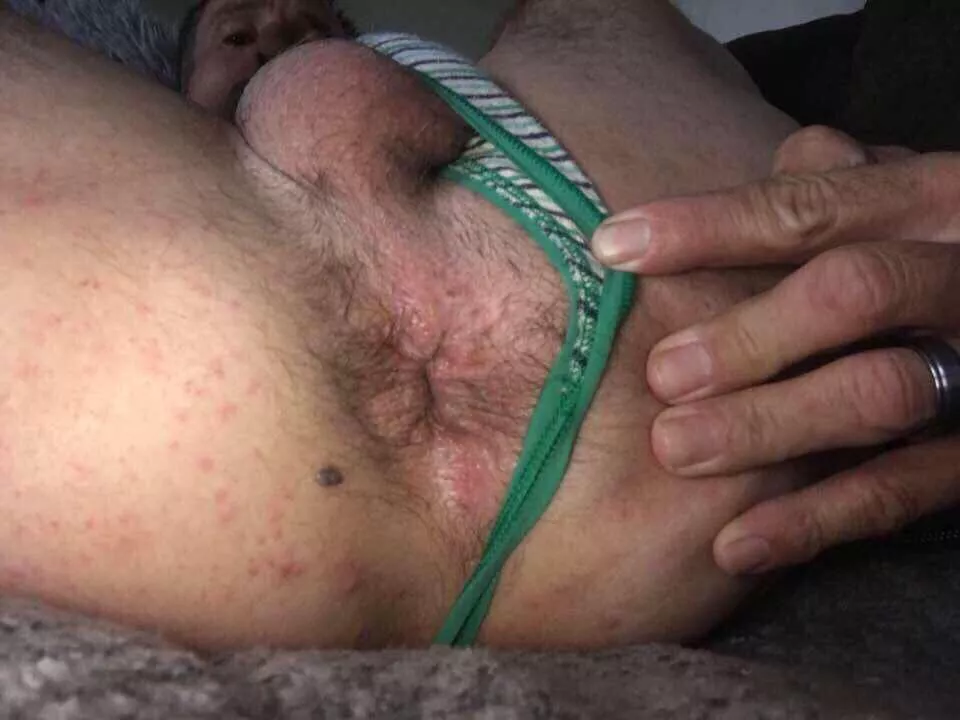 44yr bi curious m. Wanna go live and get some!! Anyone want to join?? posted by lust4tranny